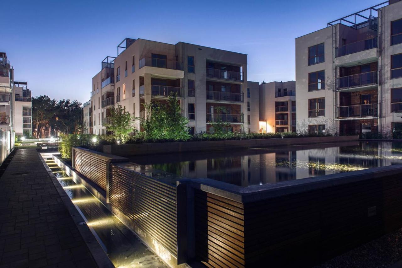 Nadmorski Dwor Modern Apartment Gdansk Bagian luar foto