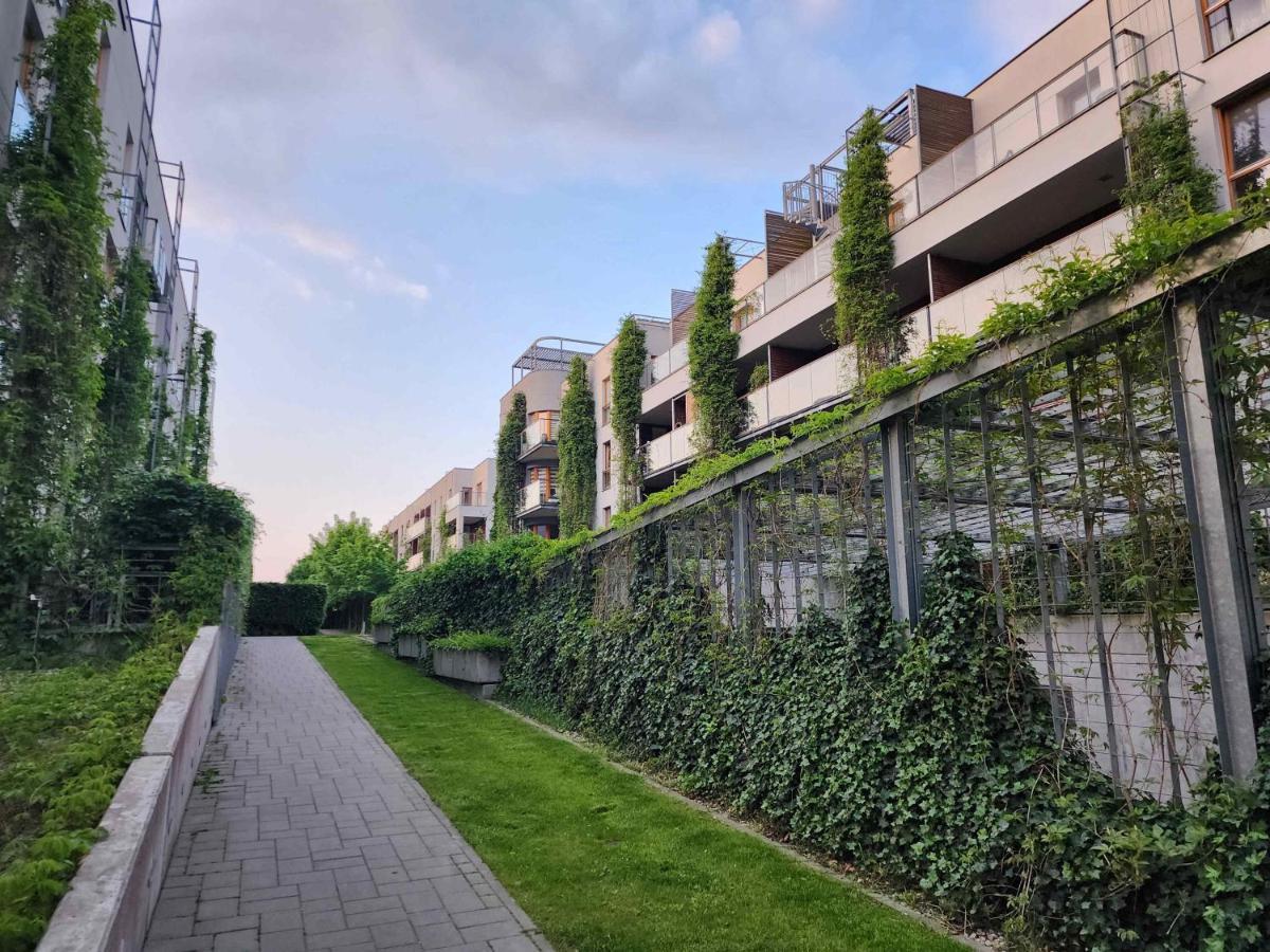 Nadmorski Dwor Modern Apartment Gdansk Bagian luar foto