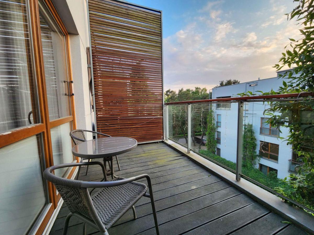 Nadmorski Dwor Modern Apartment Gdansk Bagian luar foto